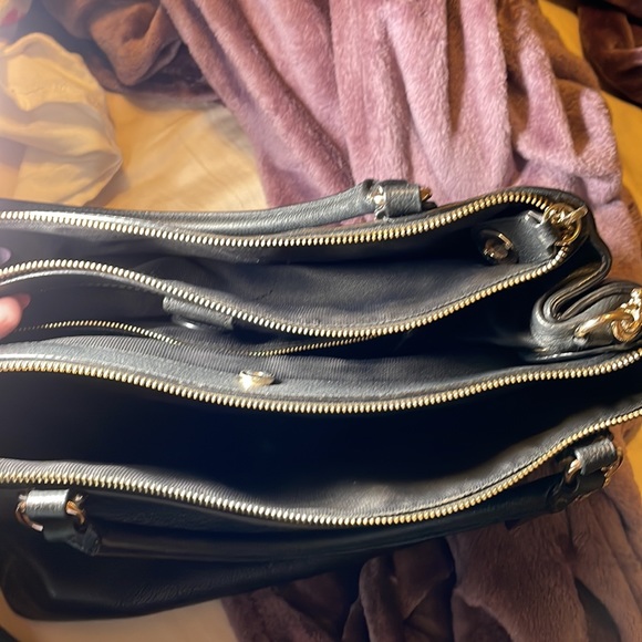 Beautiful COACH purse - Picture 10 of 10